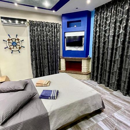 Apartmán Πολυτελεισ Διαμερισμα 1Ο Οροφου 5 Μετρα Απο Την Θαλασσα Néa Meságkala Exteriér fotografie
