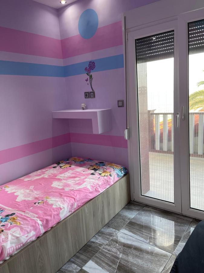 Apartmán Πολυτελεισ Διαμερισμα 1Ο Οροφου 5 Μετρα Απο Την Θαλασσα Néa Meságkala Exteriér fotografie